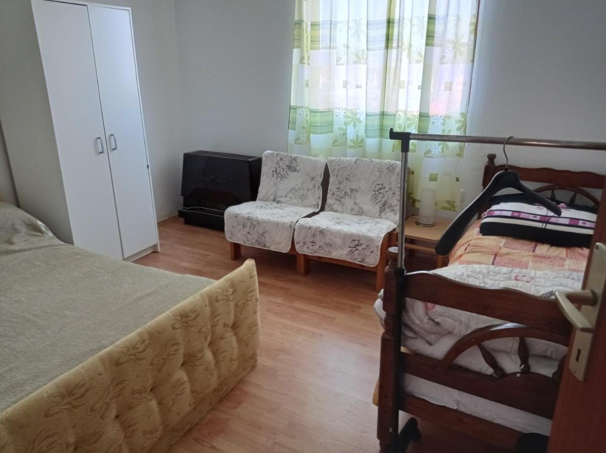 Apartman U Bukovickoj Banji Arandelovac Buitenkant foto